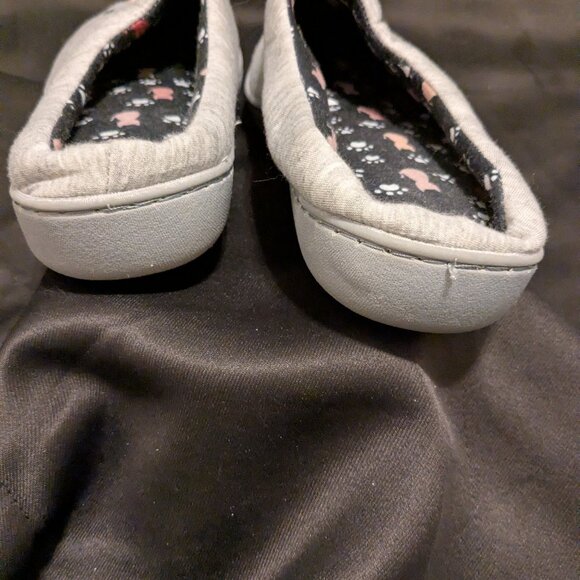 LESS PEOPLE MORE CATS slippers size medium (6.5-7.5) - Picture 4 of 8